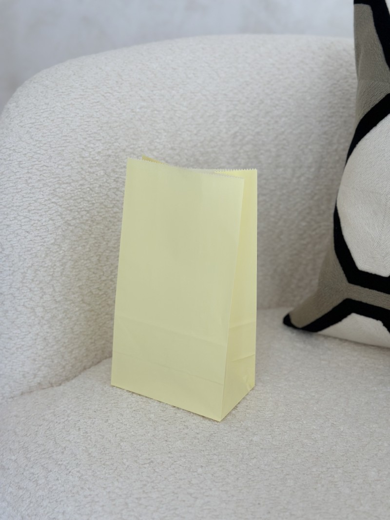 Paper Bag - Pastel yellow M