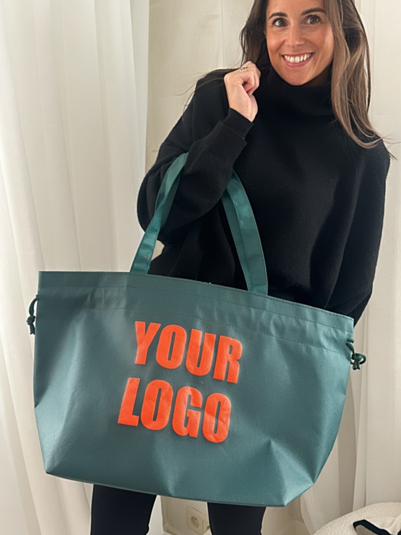 Non woven bag model "Nice" - GROEN L (58X24X35CM)